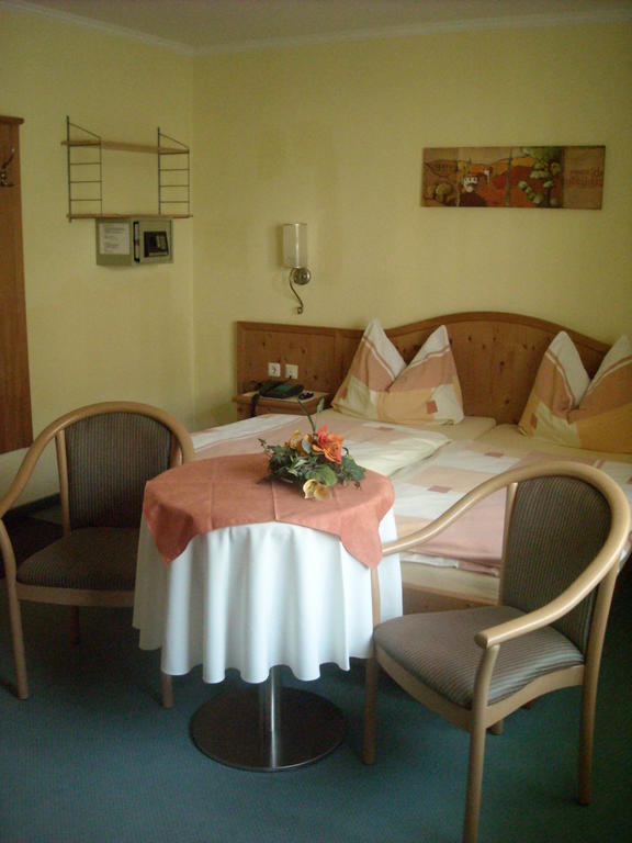 Laterndl-Wirt Hotell Sankt Veit im Pongau Rom bilde